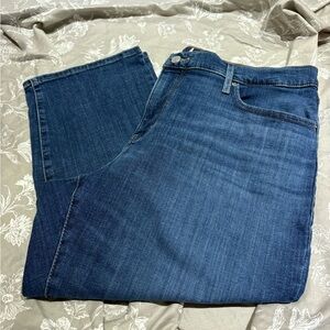 Levi’s 311 shaping skinny capri jeans 18W